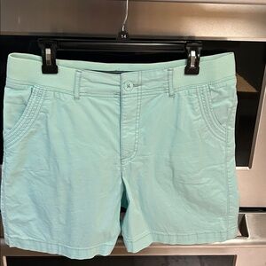 Lee size 14 soft cotton/spandex shorts with elastic waist. Soft aqua color.
